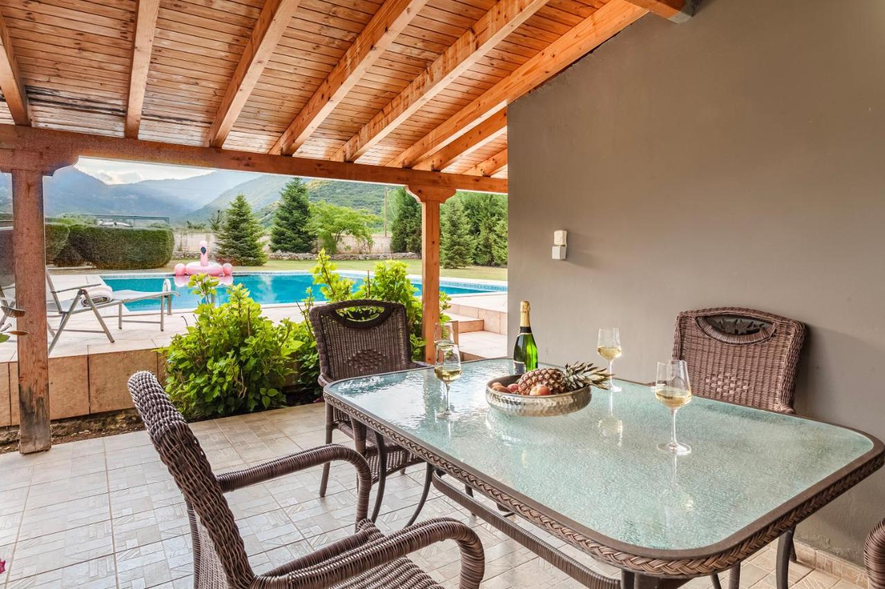 Villa Stymfalia - Luxury Mansion With Private Pool Karteri  Екстериор снимка